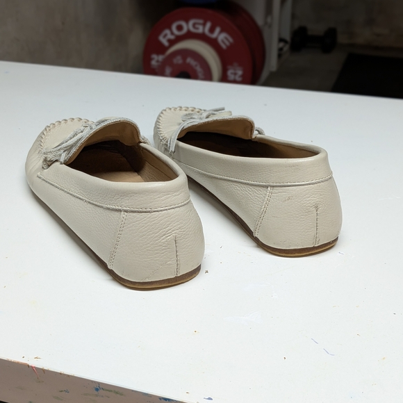 Women's Anthropologie Cream Loafers - Picture 4 of 4